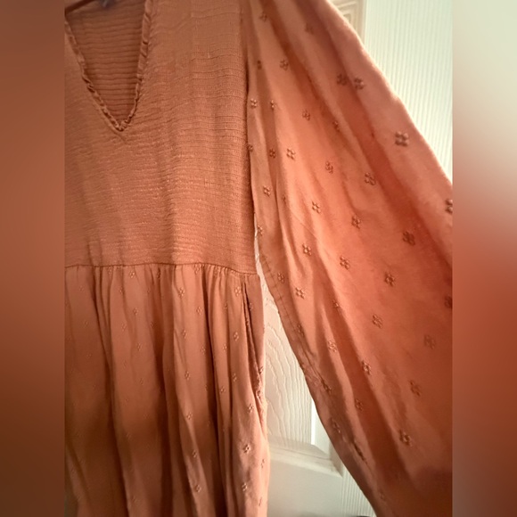 Old Navy Terracotta Textured Dress - Picture 3 of 7